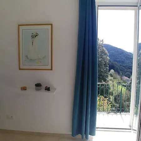 Chez Perle A Levie, Entier De Type T4 Apartment *