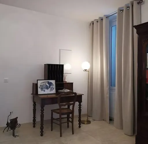 Chez Perle A Levie, Entier De Type T4 Apartment Levie
