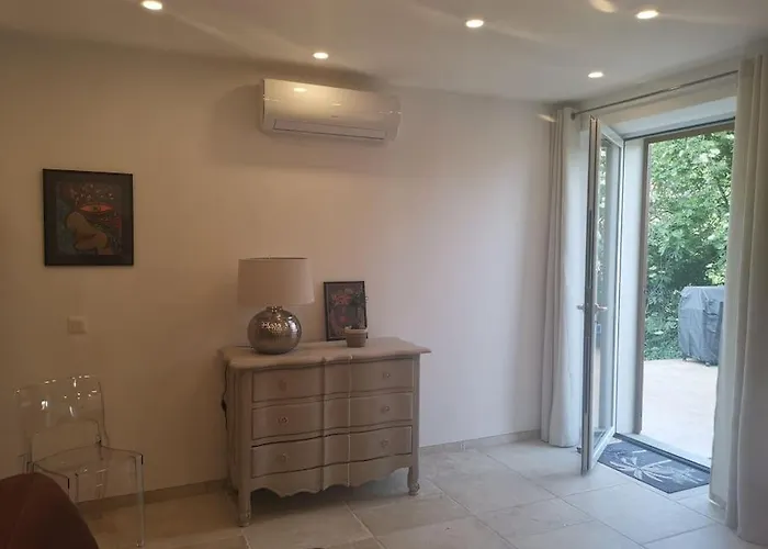 Chez Perle A Levie, Entier De Type T4 Apartment Levie