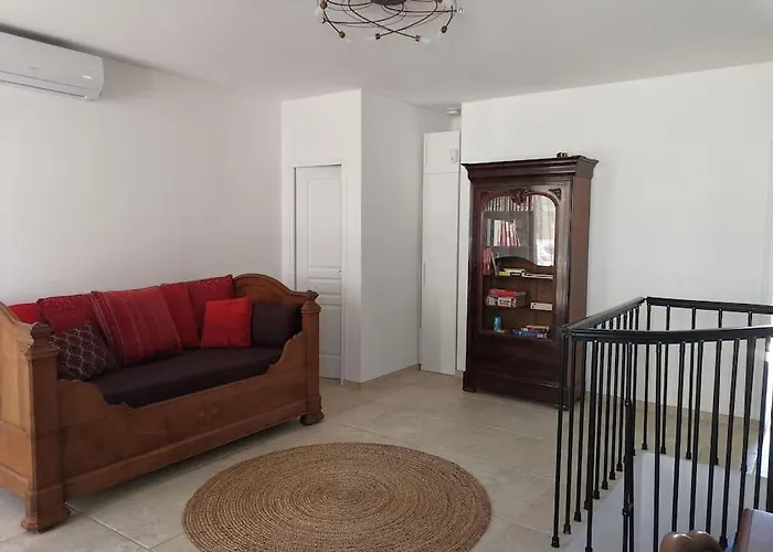 Apartment Chez Perle A Levie, Entier De Type T4 Levie
