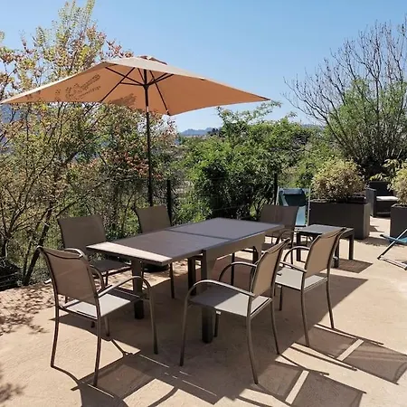 Apartament Chez Perle A Levie, Entier De Type T4