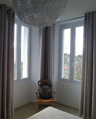 Chez Perle à Levie, Entier De Type T4